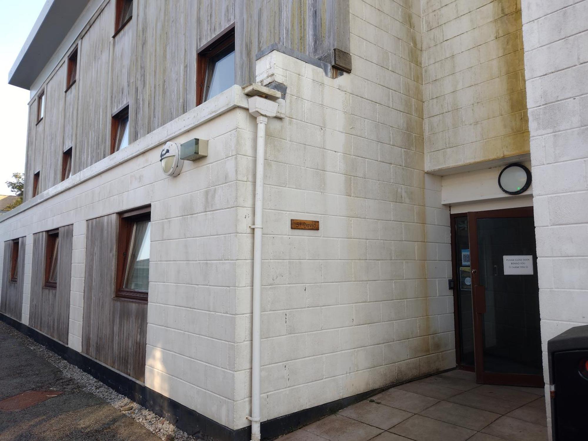 Fsc Dale Fort Hostel الغرفة الصورة